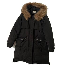 Black Puffer Coat with Brown Fur Trim